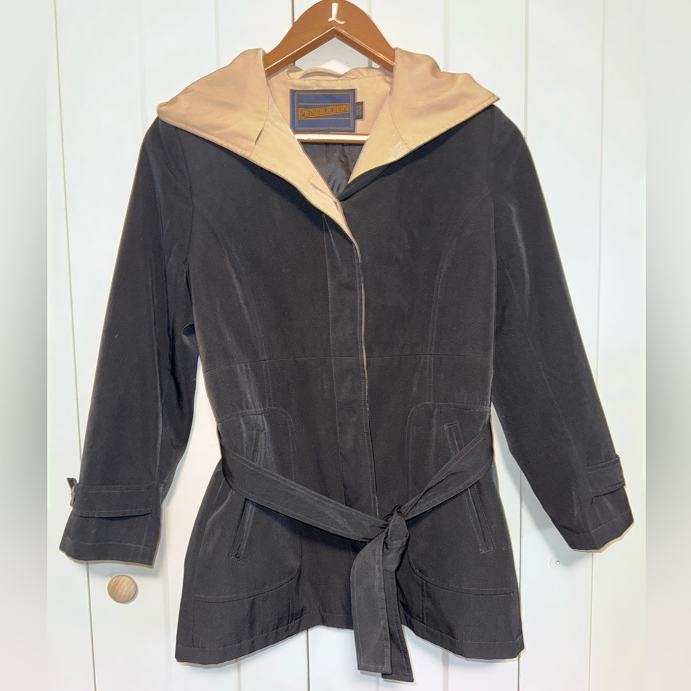 Pendleton Women’s Black Jacket with hood